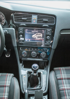 Volkswagen Golf cena 69900 przebieg: 48000, rok produkcji 2018 z Piaseczno małe 191